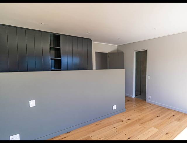 5 BEDROOM HOUSE FOR SALE IN KYALAMI